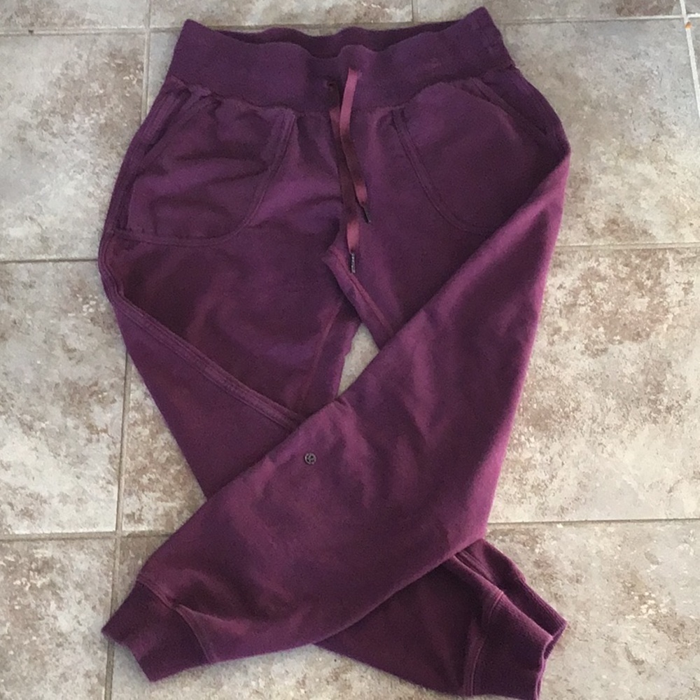 Lululemon joggers